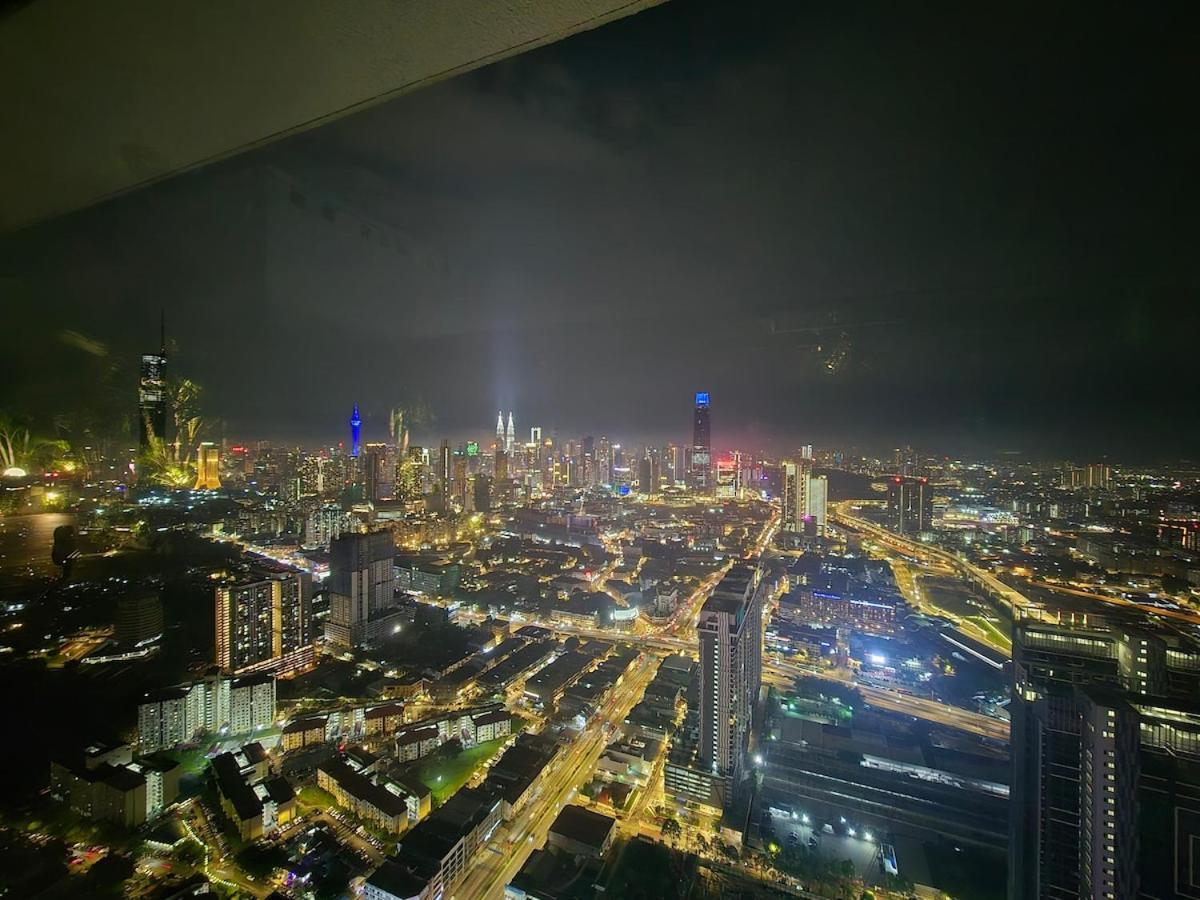 Trion For Klcc View Block C Apartment